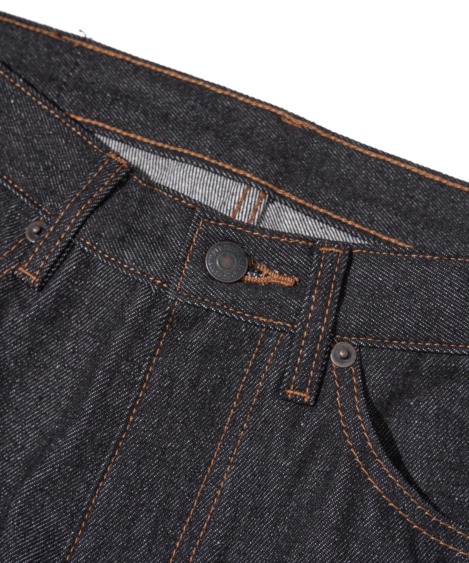 シンチバックバギージーンズ[Black] – Noen