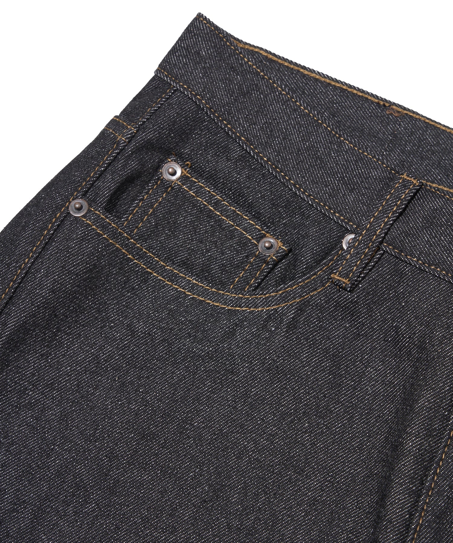 シンチバックブーツカットジーンズ[Black] – Noen