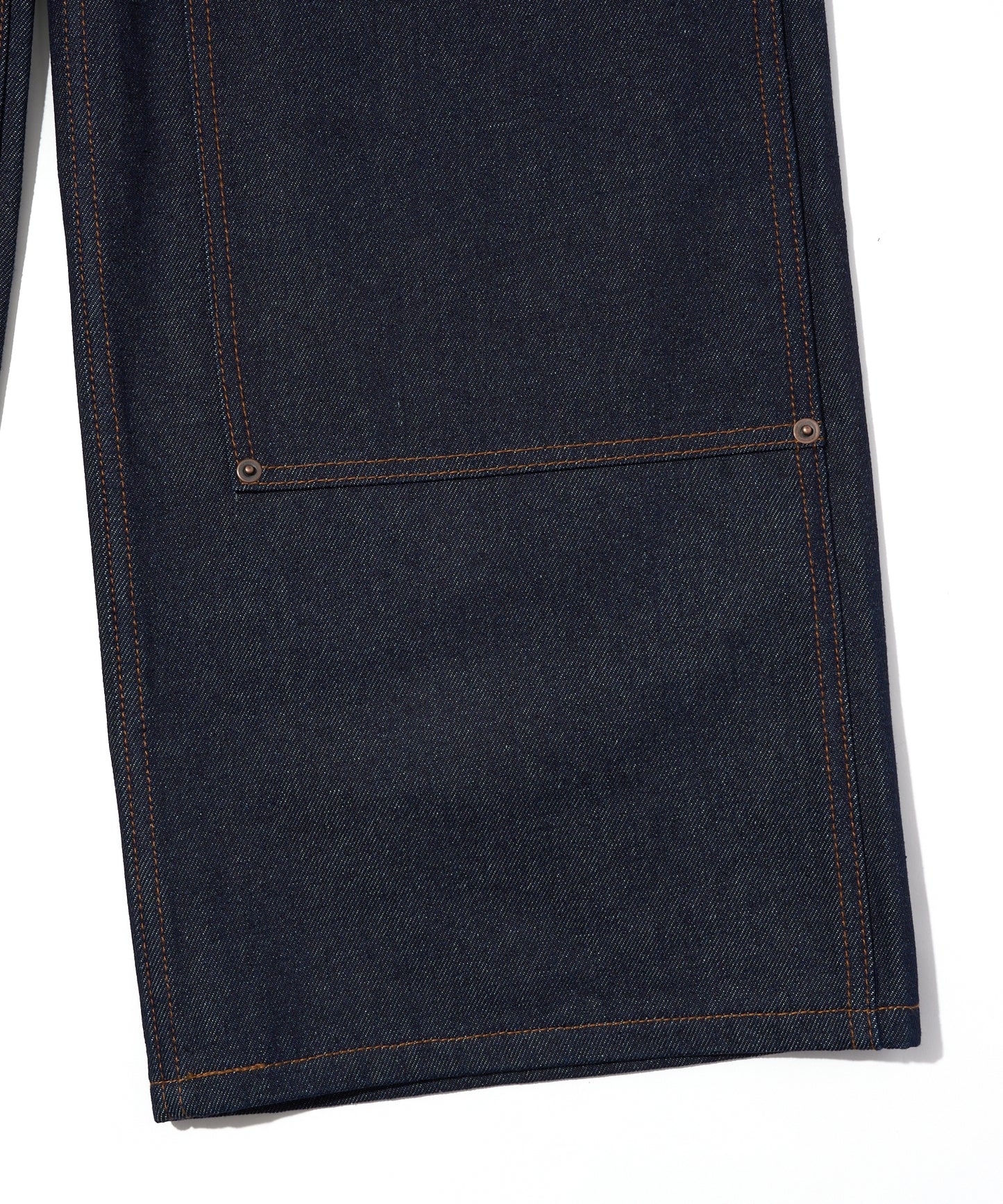 シンチバックダブルニーペインタージーンズ[Indigo]
