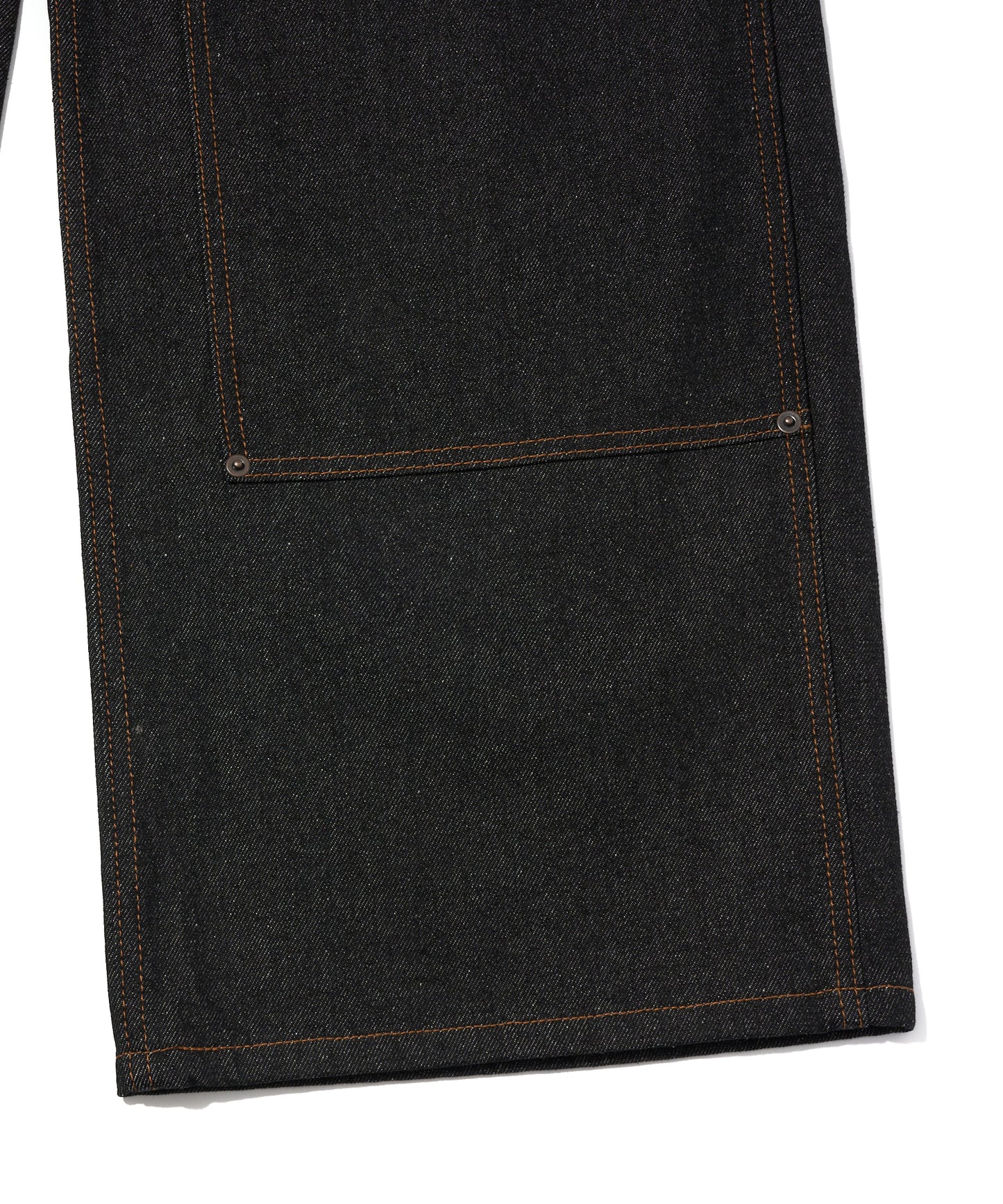シンチバックダブルニーペインタージーンズ[Black]