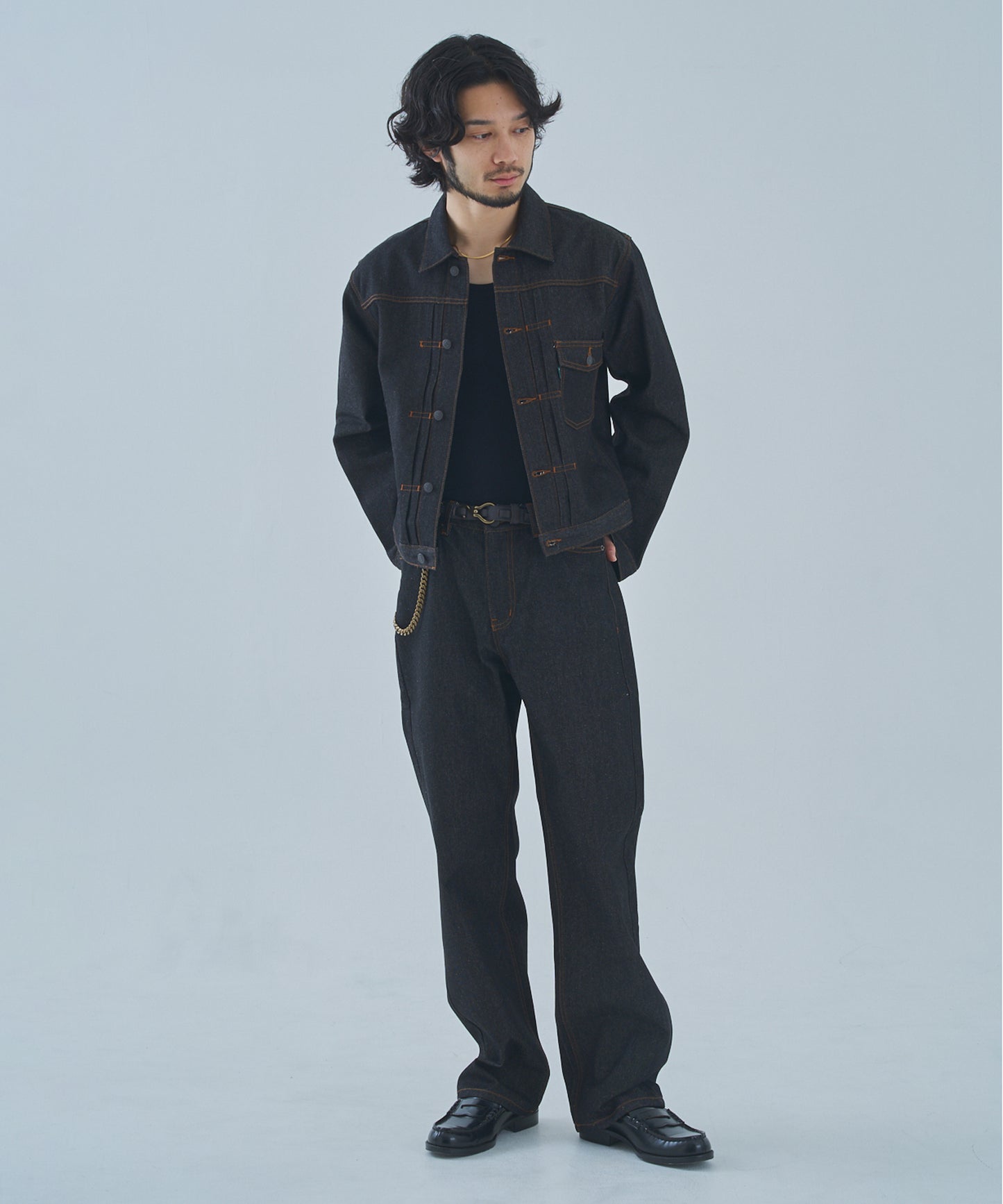 シンチバックジーンズ[Black]