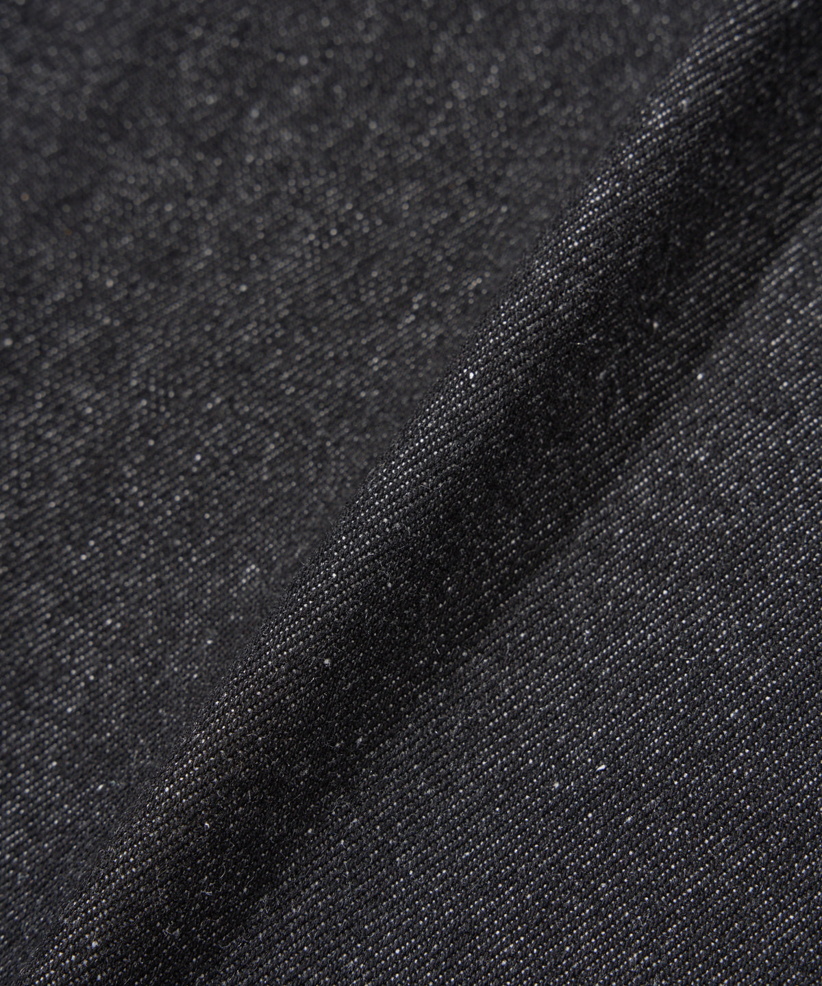 シンチバックブーツカットジーンズ[Black]