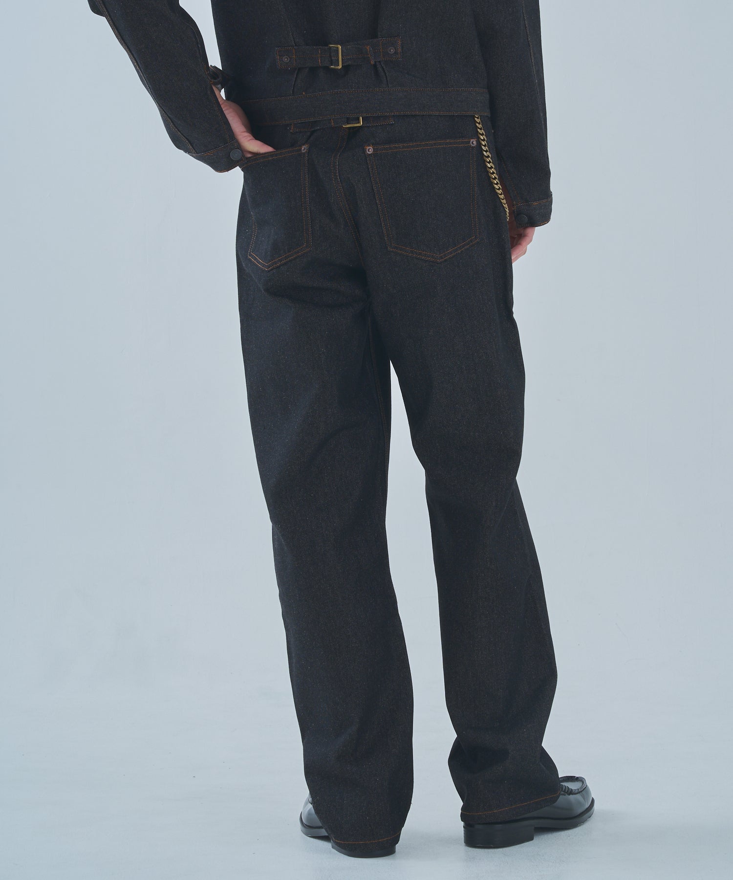 シンチバックジーンズ[Black] – Noen