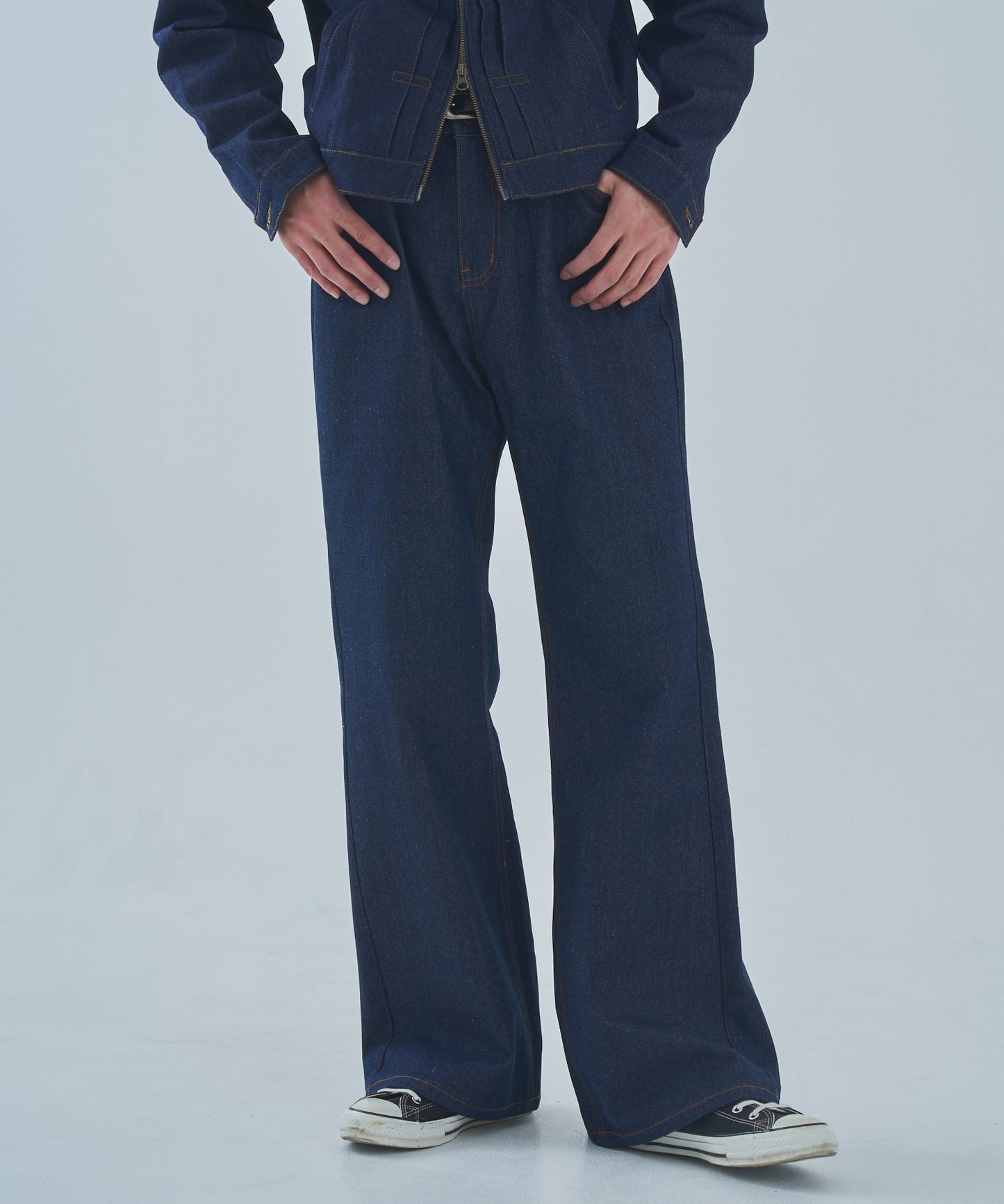 シンチバックブーツカットジーンズ[Indigo]