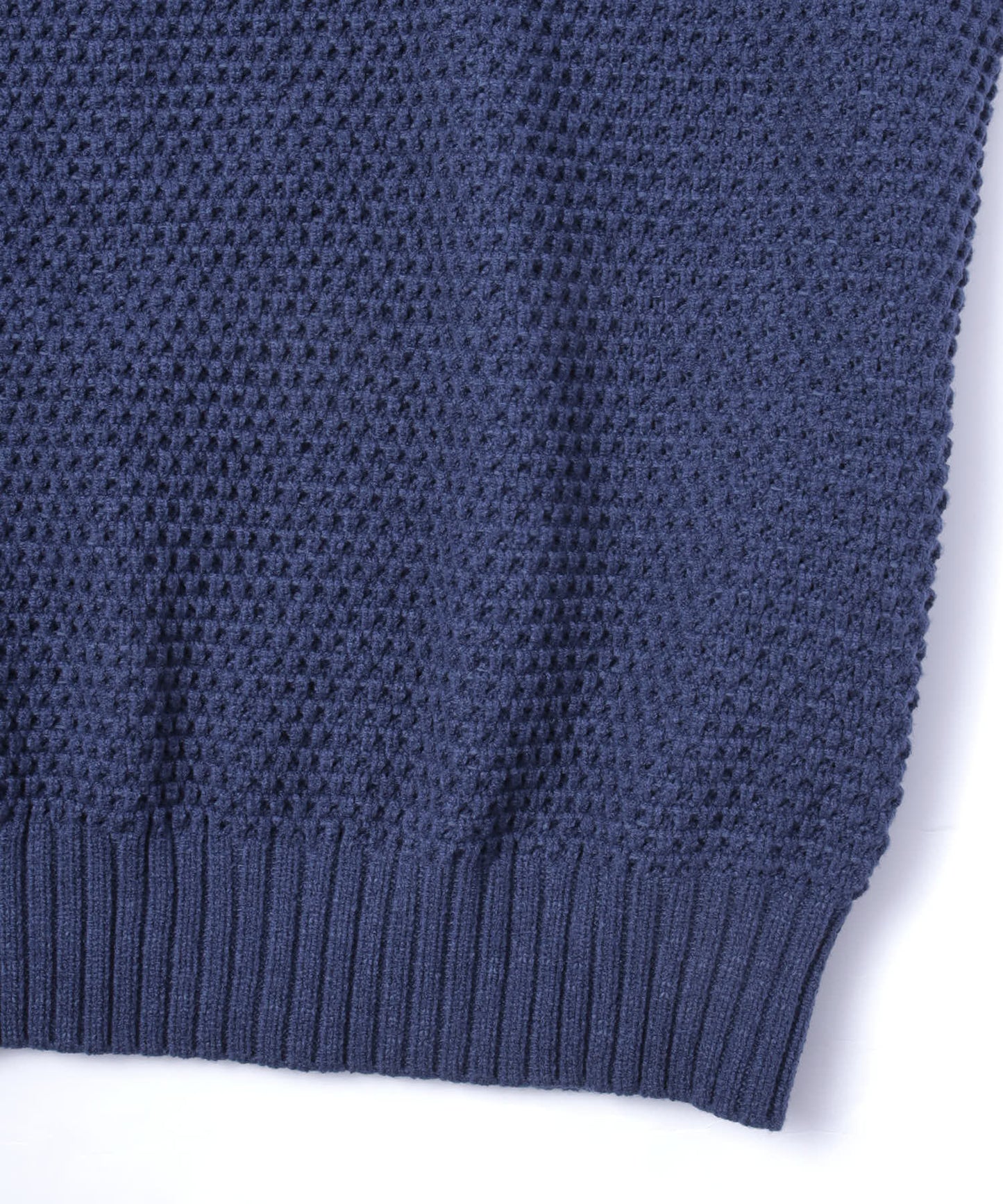 ケーブルスイッチングワッフルセーター[Navy]