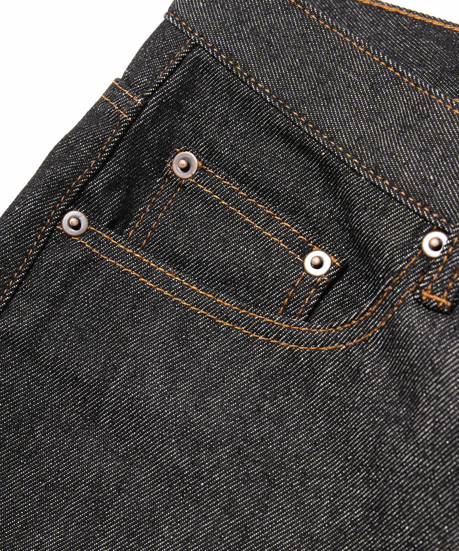 シンチバックブーツカットジーンズ[Black] – Noen