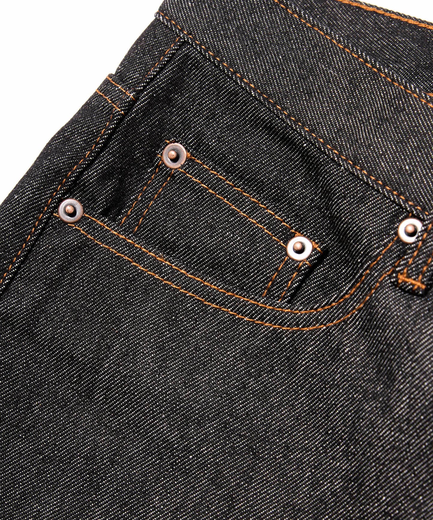 シンチバックブーツカットジーンズ[Black]