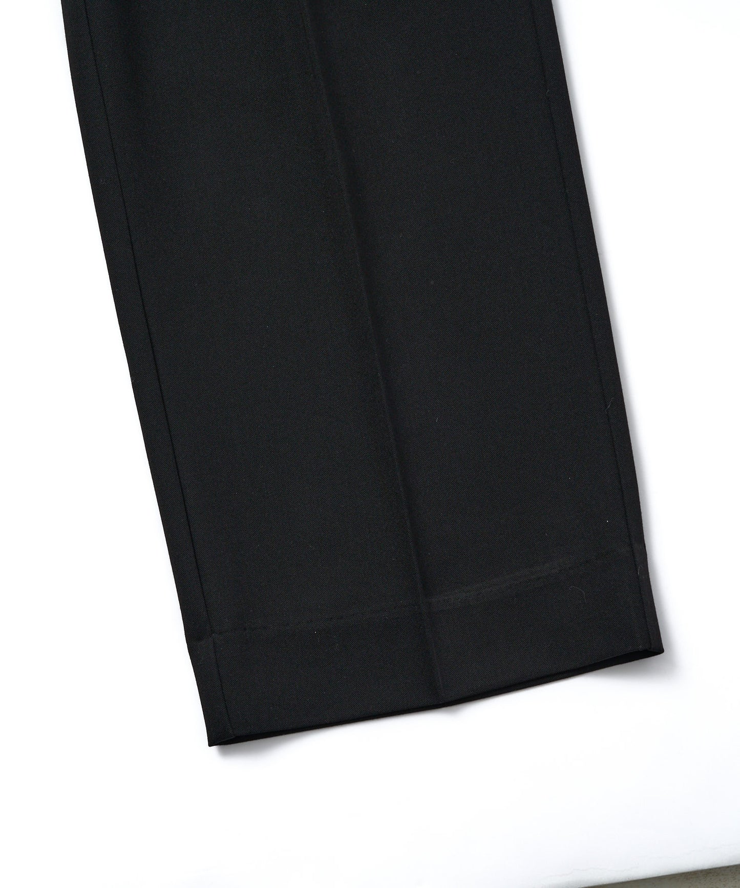 クラシックストレートスラックス[Black]
