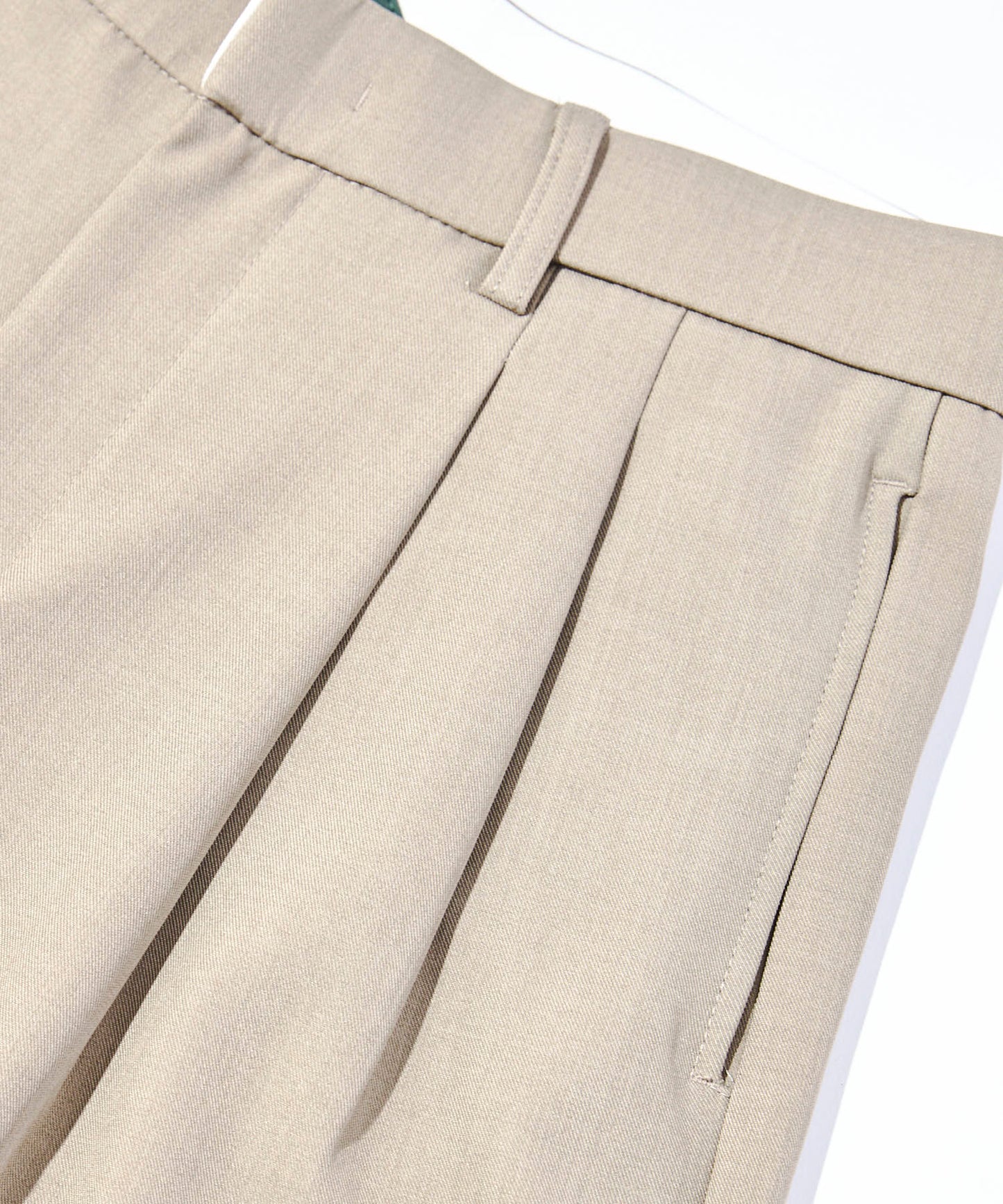ダブルタックストレートスラックス[Beige]