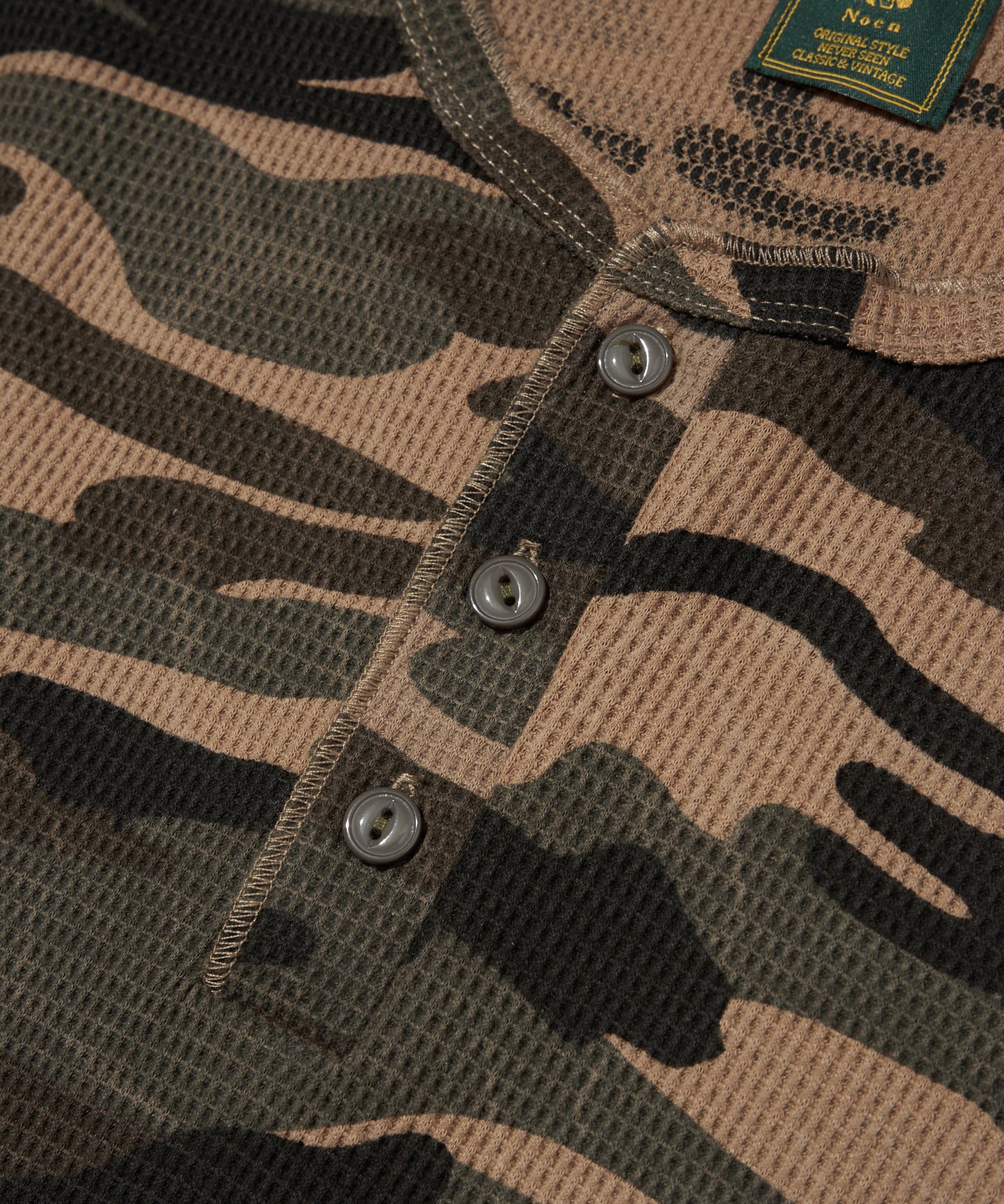 カモサーマルヘンリーTシャツ[Light Brown]