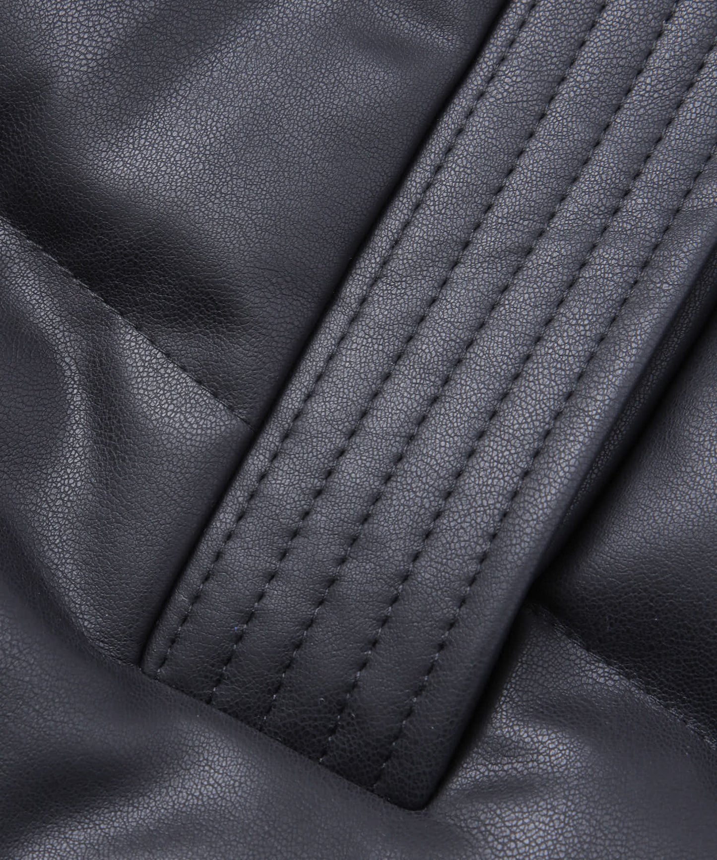 フェイクレザーパデットジャケット[Black]