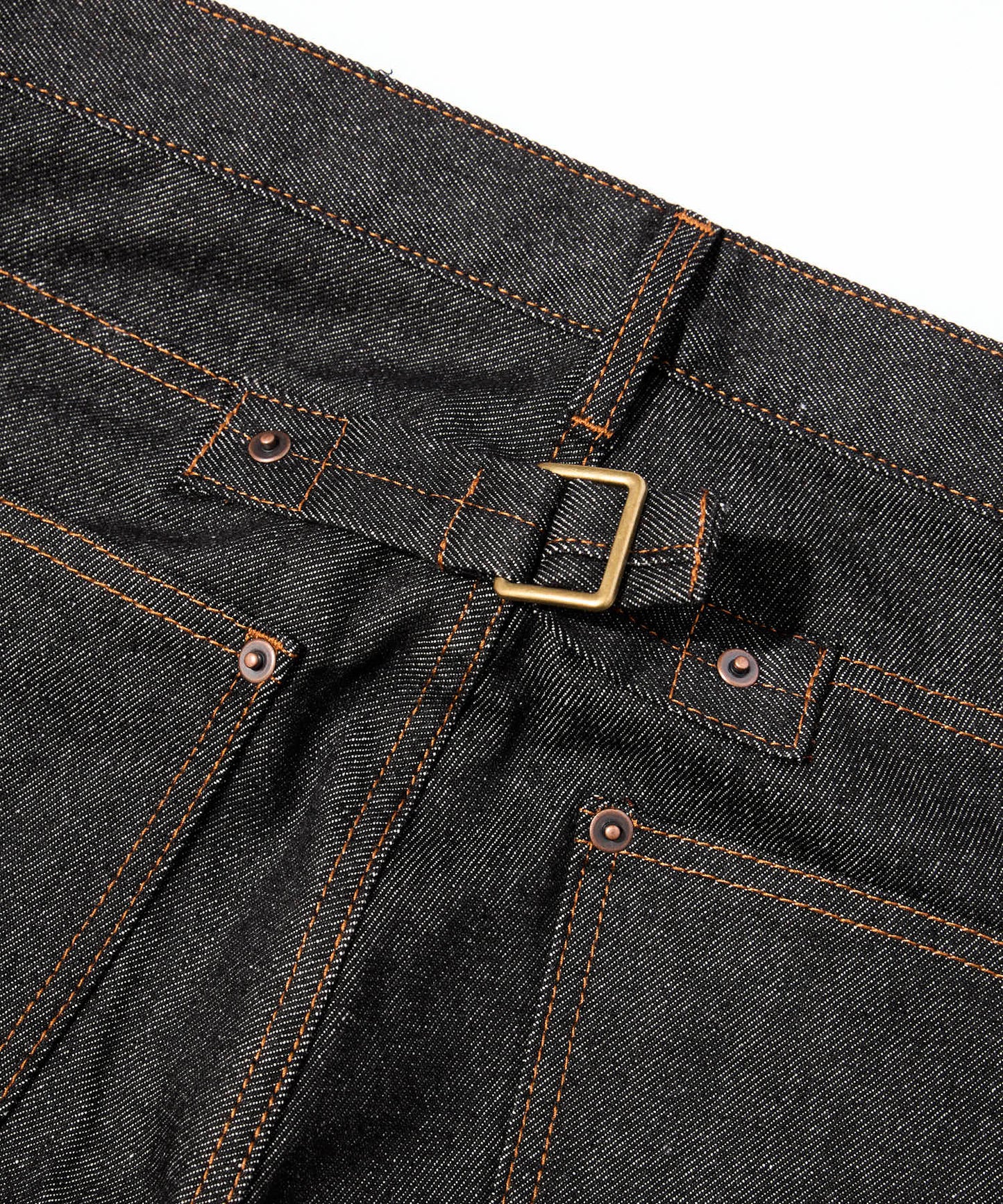 シンチバックブーツカットジーンズ[Black]