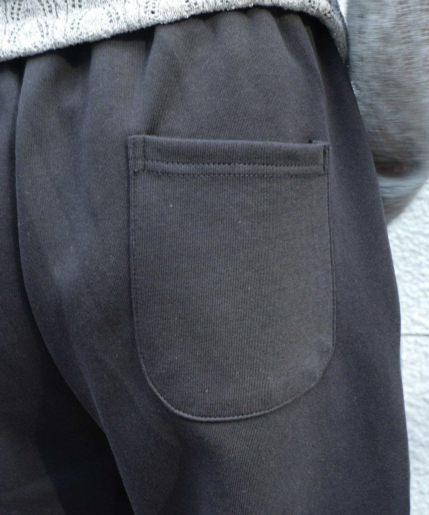センタープレススウェットパンツ[Black]