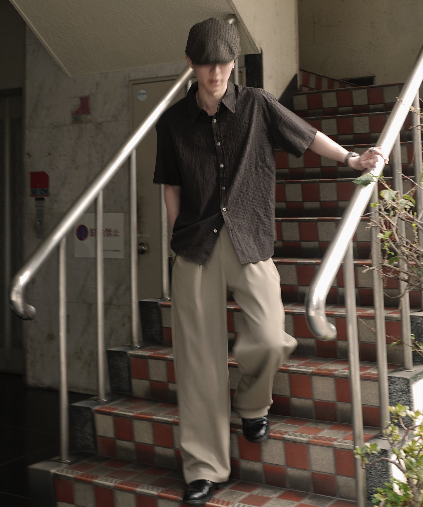 ダブルタックストレートスラックス[Beige]