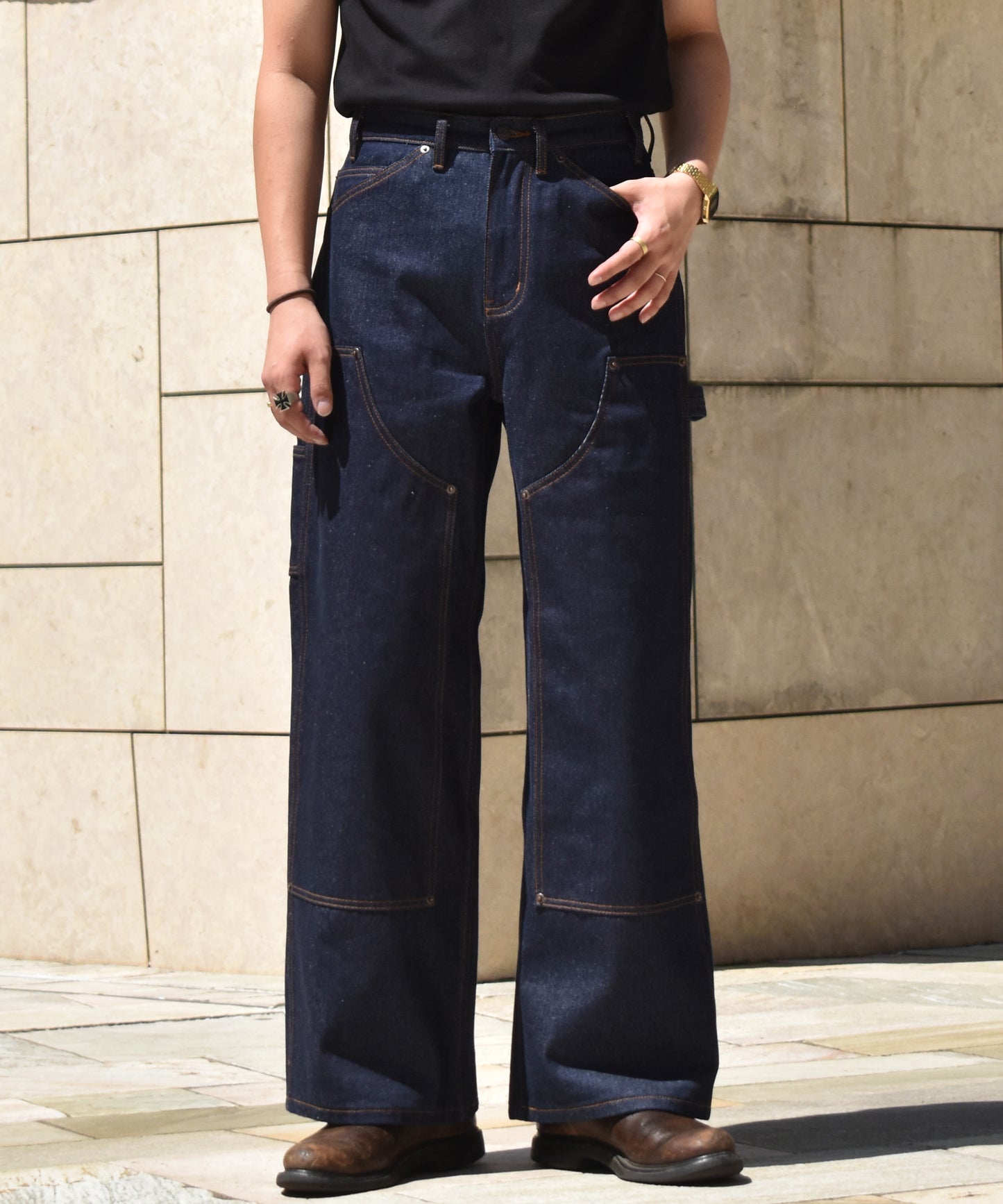 シンチバックダブルニーペインタージーンズ[Indigo]