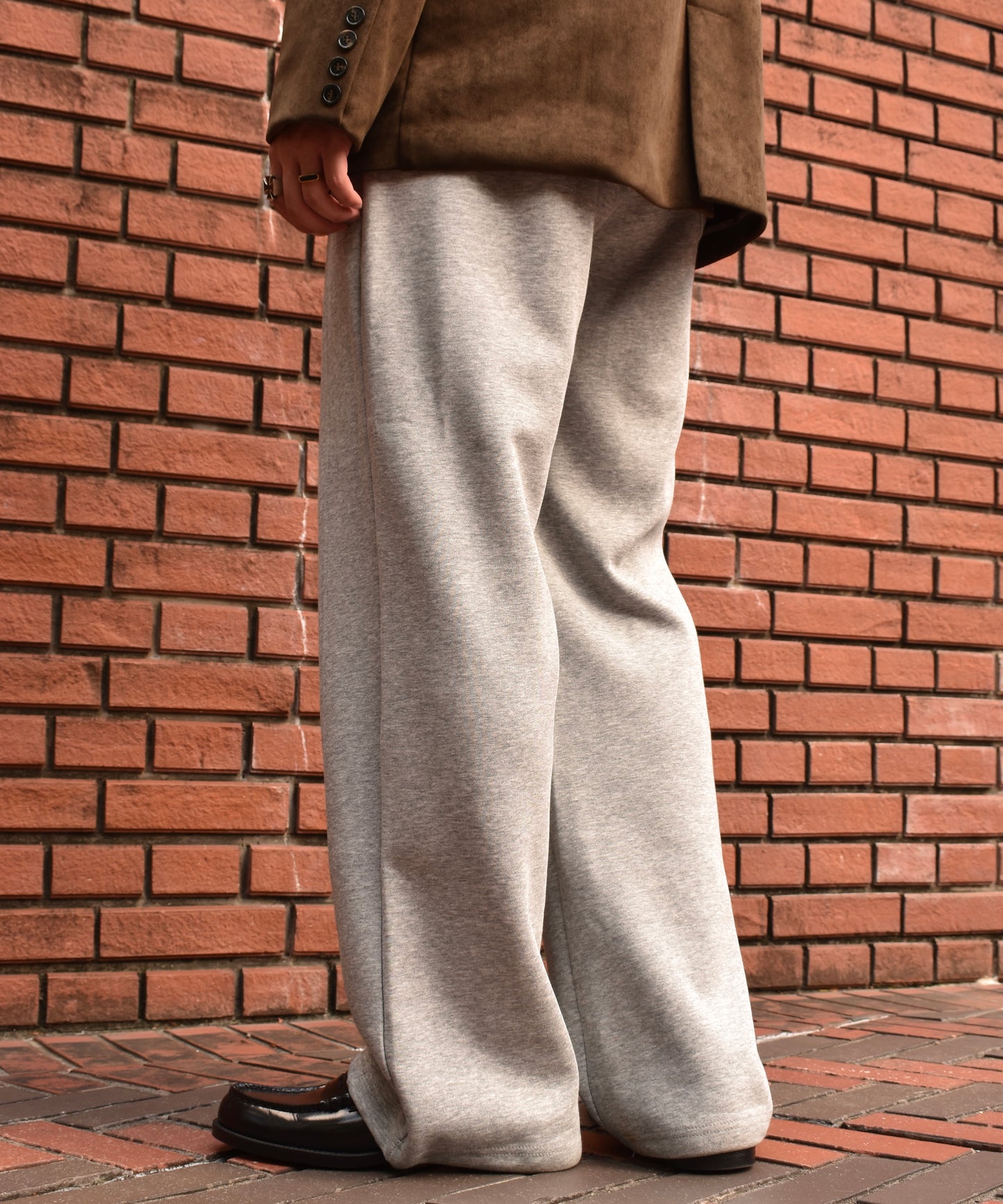センタープレススウェットパンツ[Gray]
