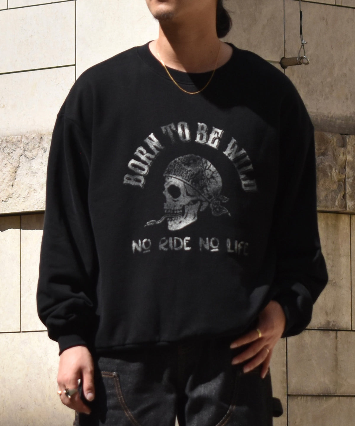 FADED SKULL SWEAT[Black×White]