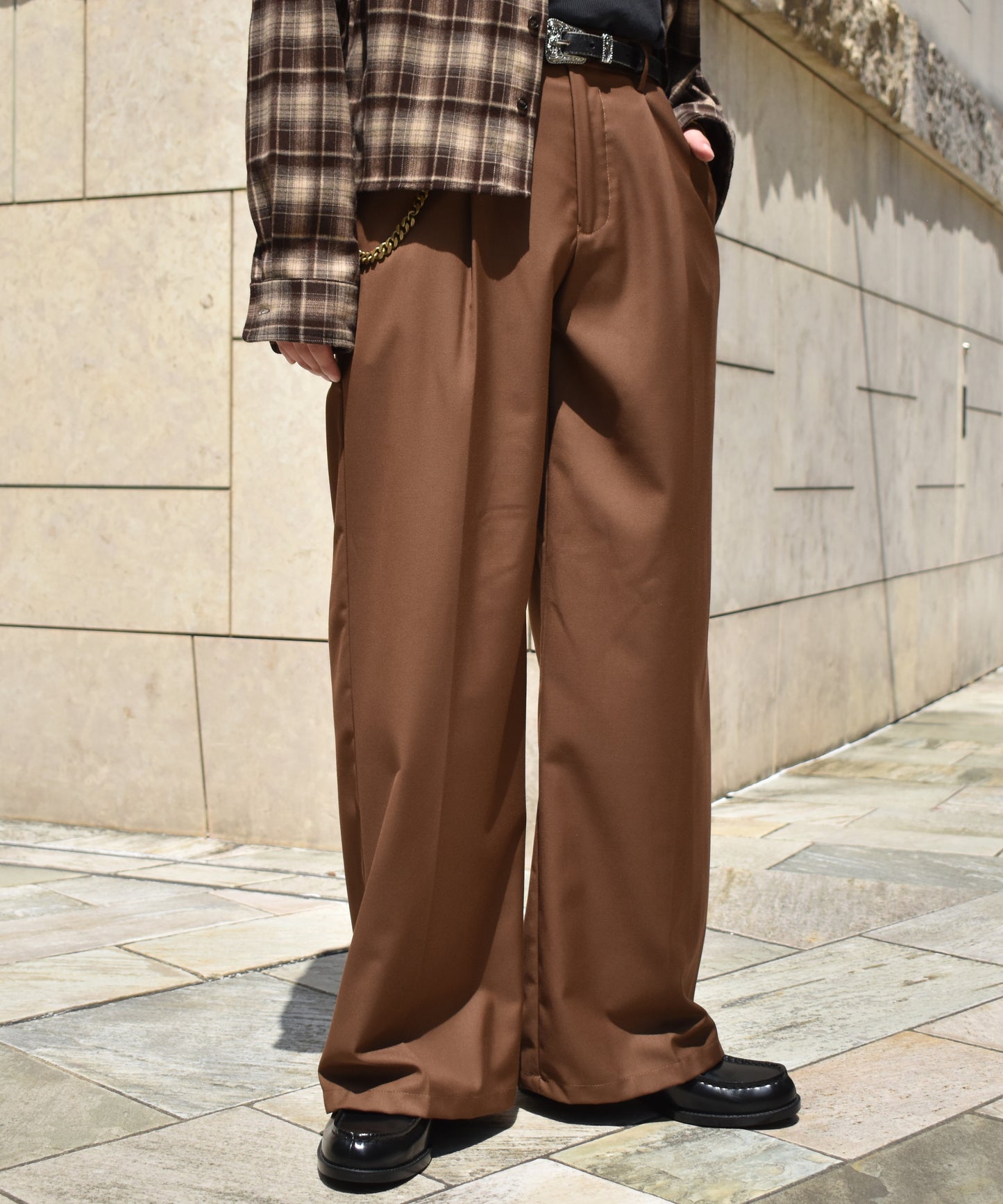 ポケットデザインストレートスラックス[Brown]