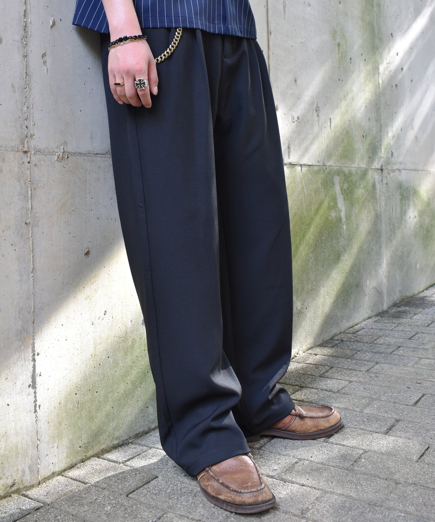 ダブルタックストレートスラックス[Black]