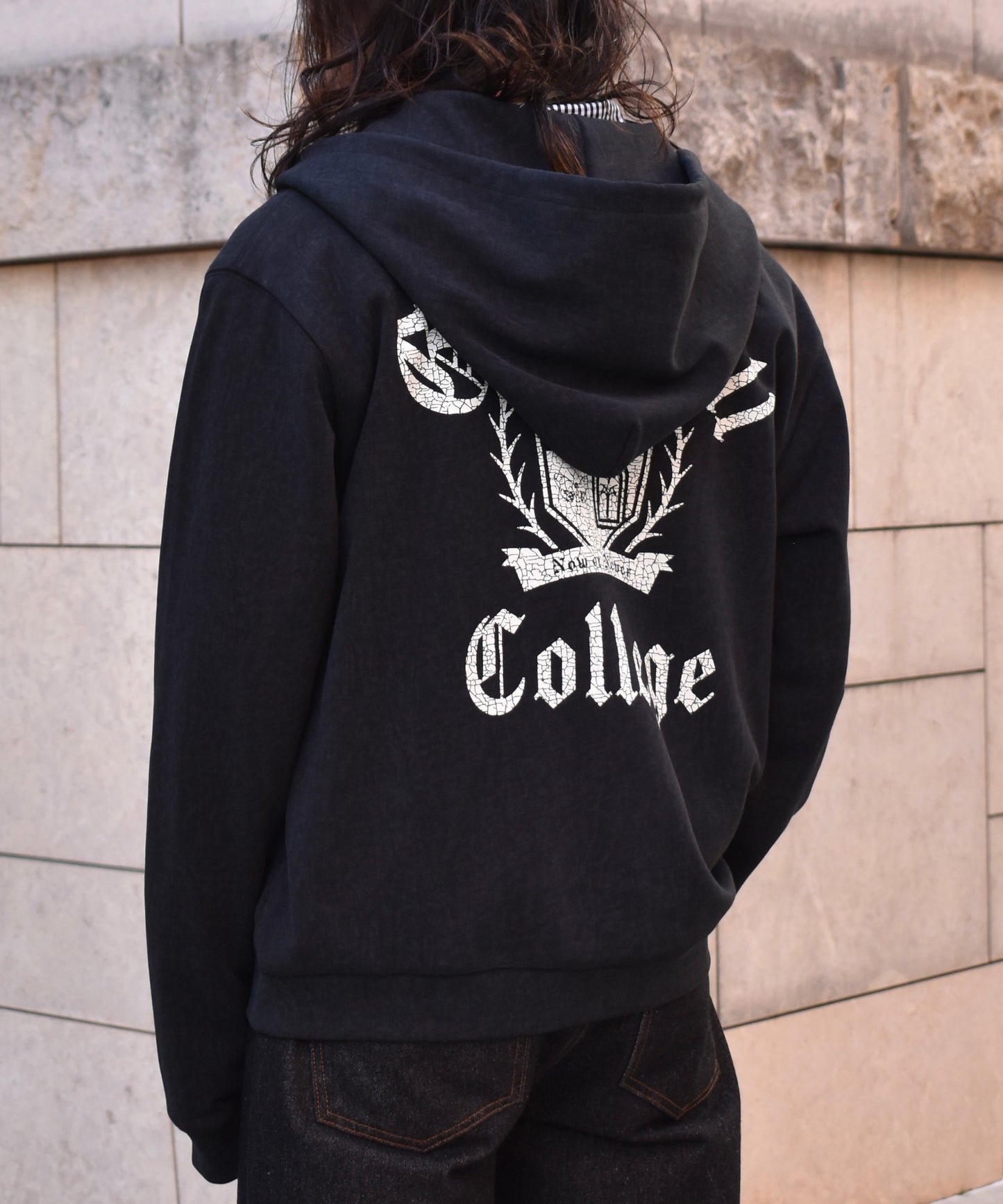 カレッジロゴジップフーディー[Black]