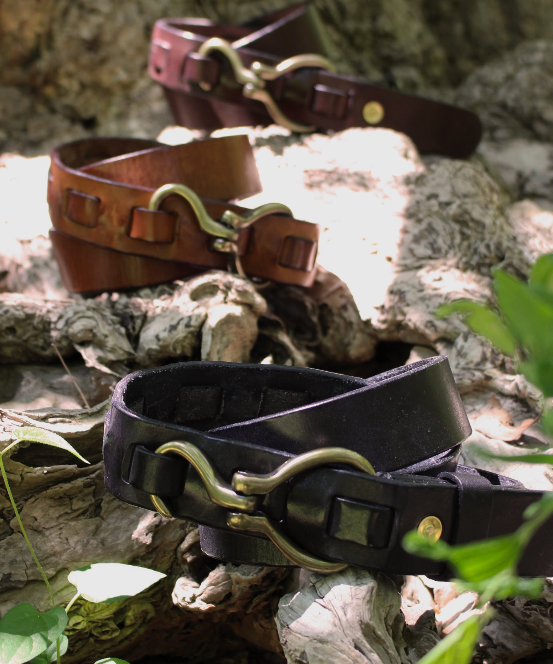 フックバックルレザーベルト35㎜[Black] – Noen