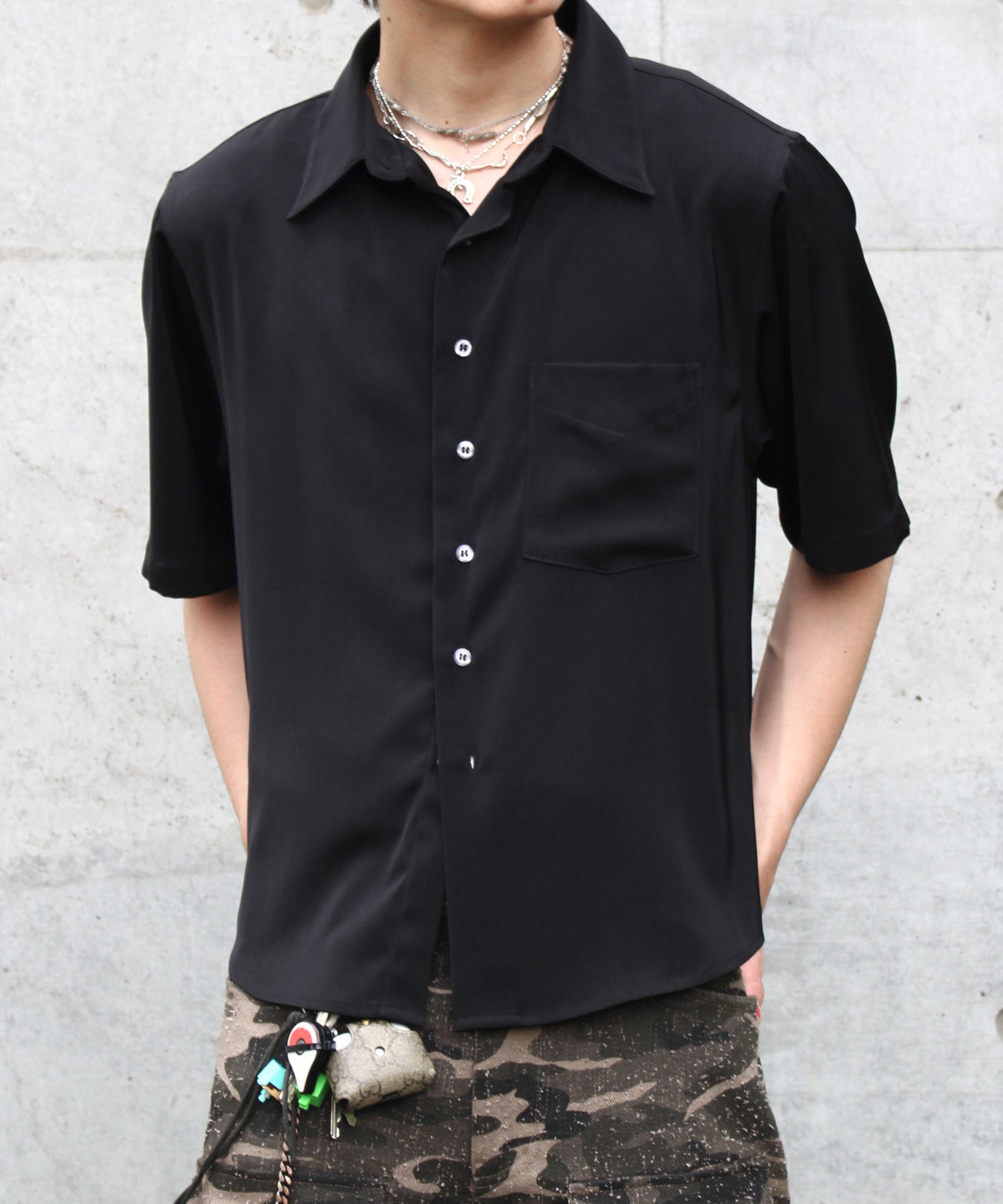 h.naoto sixh. ネコ　ドレープ　トップス　半袖 ドレープドレス半袖シャツ[Black] – Noen